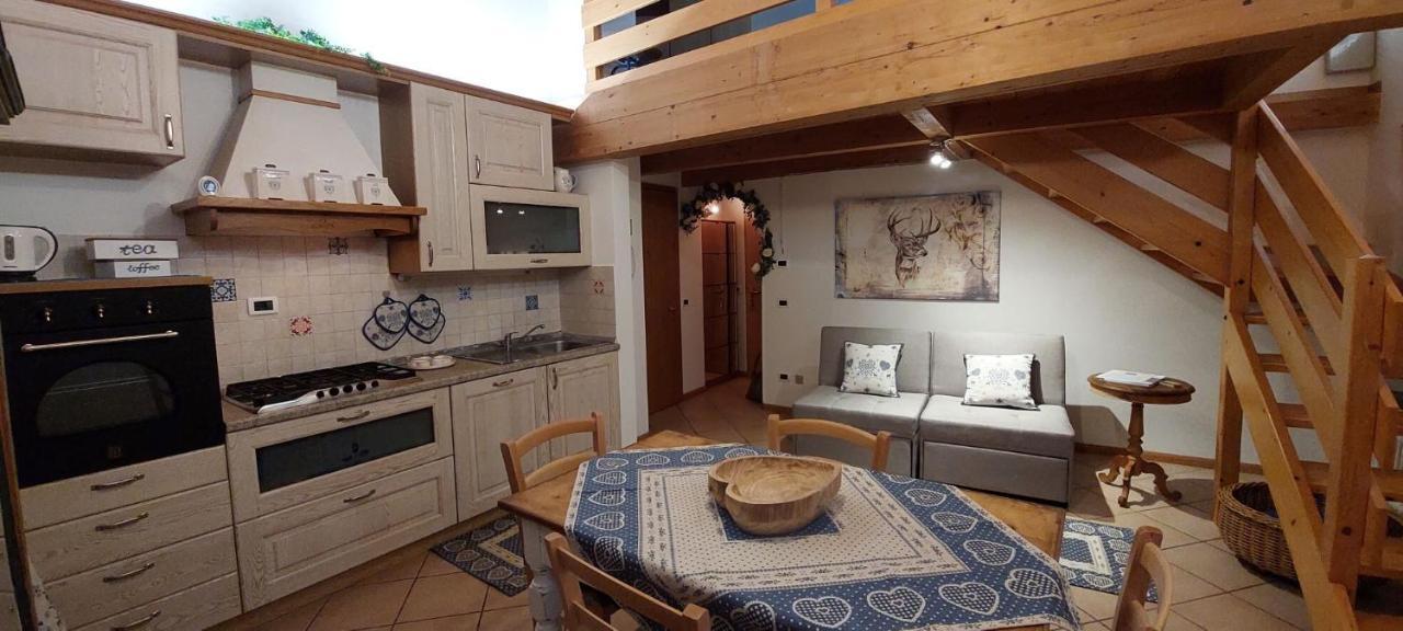 Loft Della Perpetua Di Casa Bernardi, Fuga Romantica Petfriendly Montagnaga  エクステリア 写真
