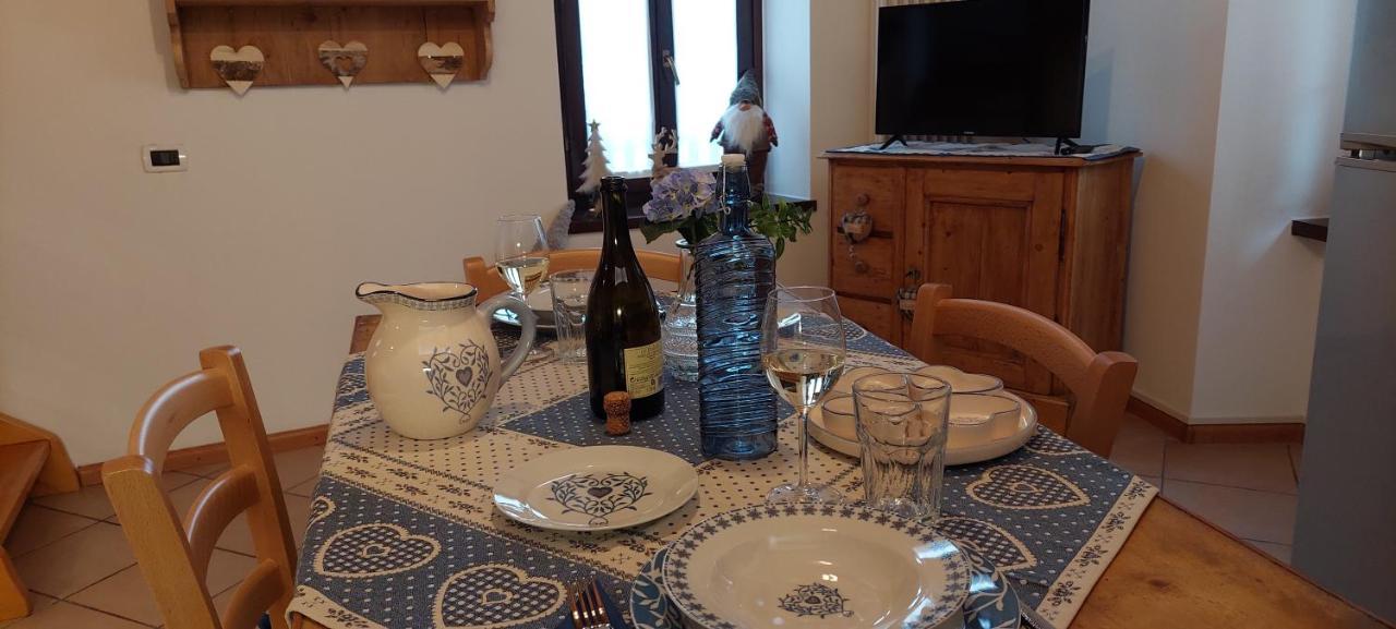 Loft Della Perpetua Di Casa Bernardi, Fuga Romantica Petfriendly Montagnaga  エクステリア 写真