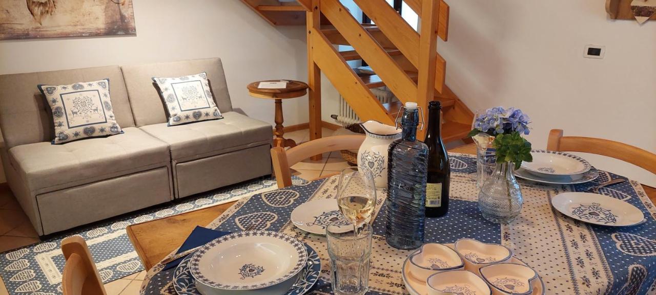 Loft Della Perpetua Di Casa Bernardi, Fuga Romantica Petfriendly Montagnaga  エクステリア 写真