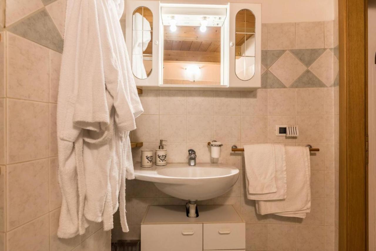 Loft Della Perpetua Di Casa Bernardi, Fuga Romantica Petfriendly Montagnaga  エクステリア 写真