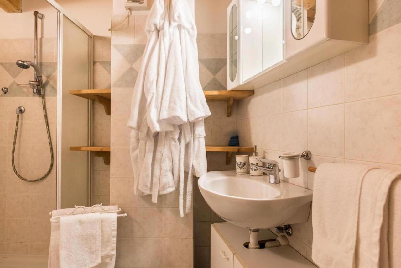 Loft Della Perpetua Di Casa Bernardi, Fuga Romantica Petfriendly Montagnaga  エクステリア 写真