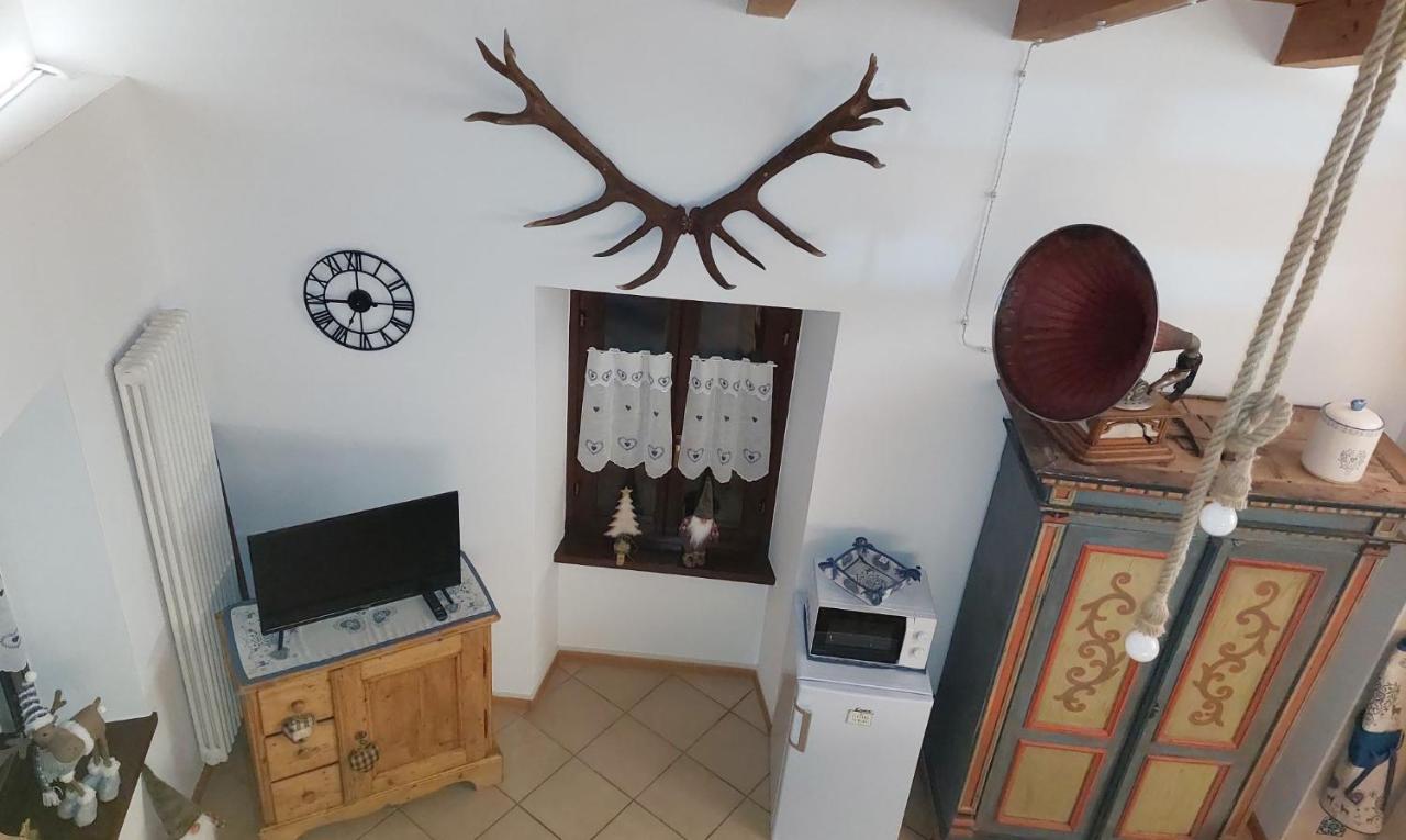 Loft Della Perpetua Di Casa Bernardi, Fuga Romantica Petfriendly Montagnaga  エクステリア 写真